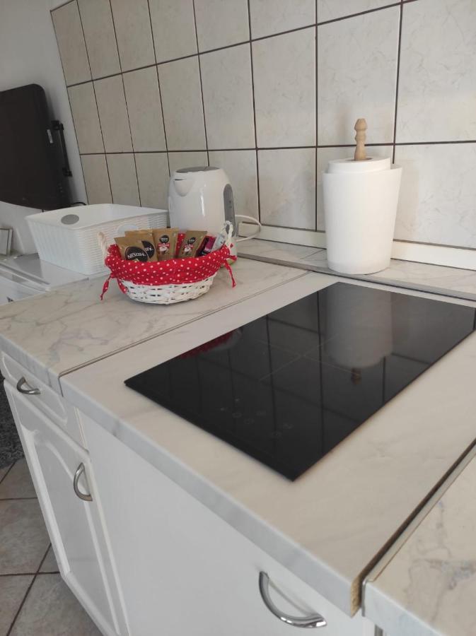 Studio Apartment Petrov Шибеник Екстер'єр фото